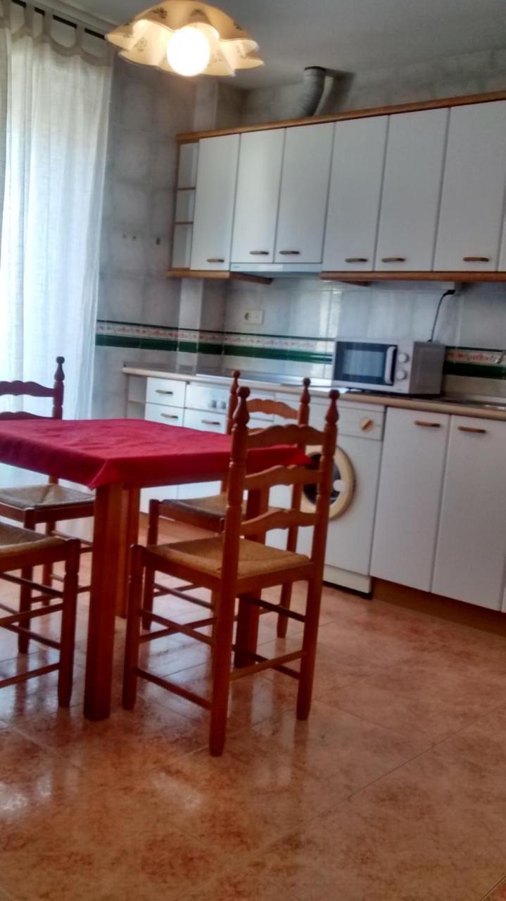 Casa Laiglesia Apartment Uncastillo Екстериор снимка